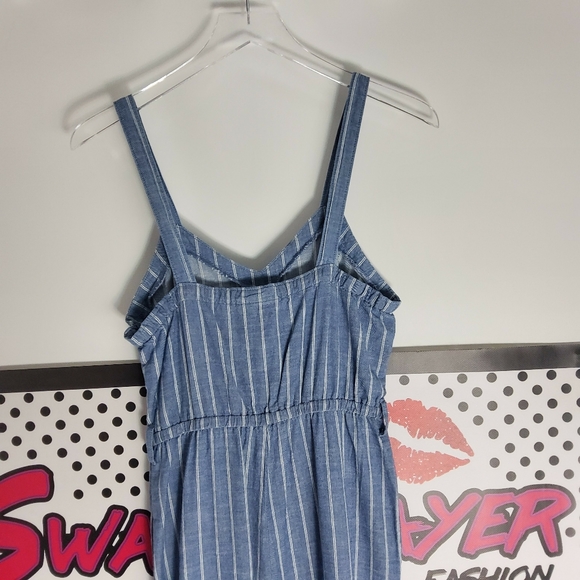 2 FOR 40 Universal Threads Jumper - Picture 3 of 7